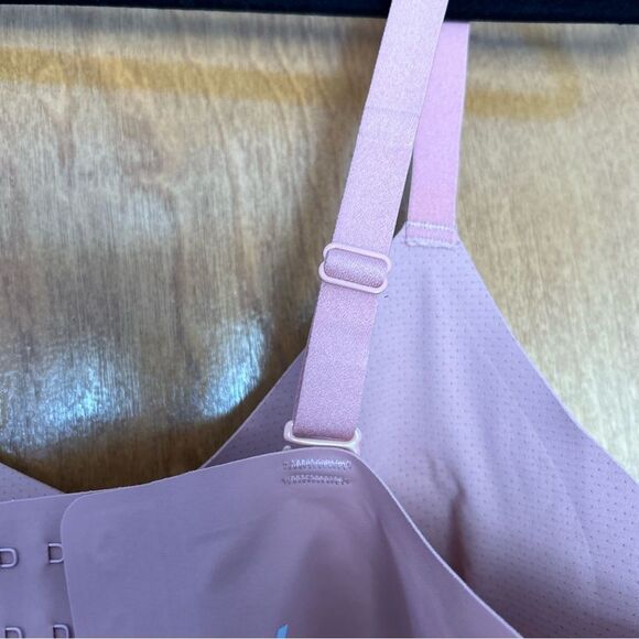 Knix Seamless Wireless V-Neck Bra Size 3 36B 38B 36C - Picture 5 of 8